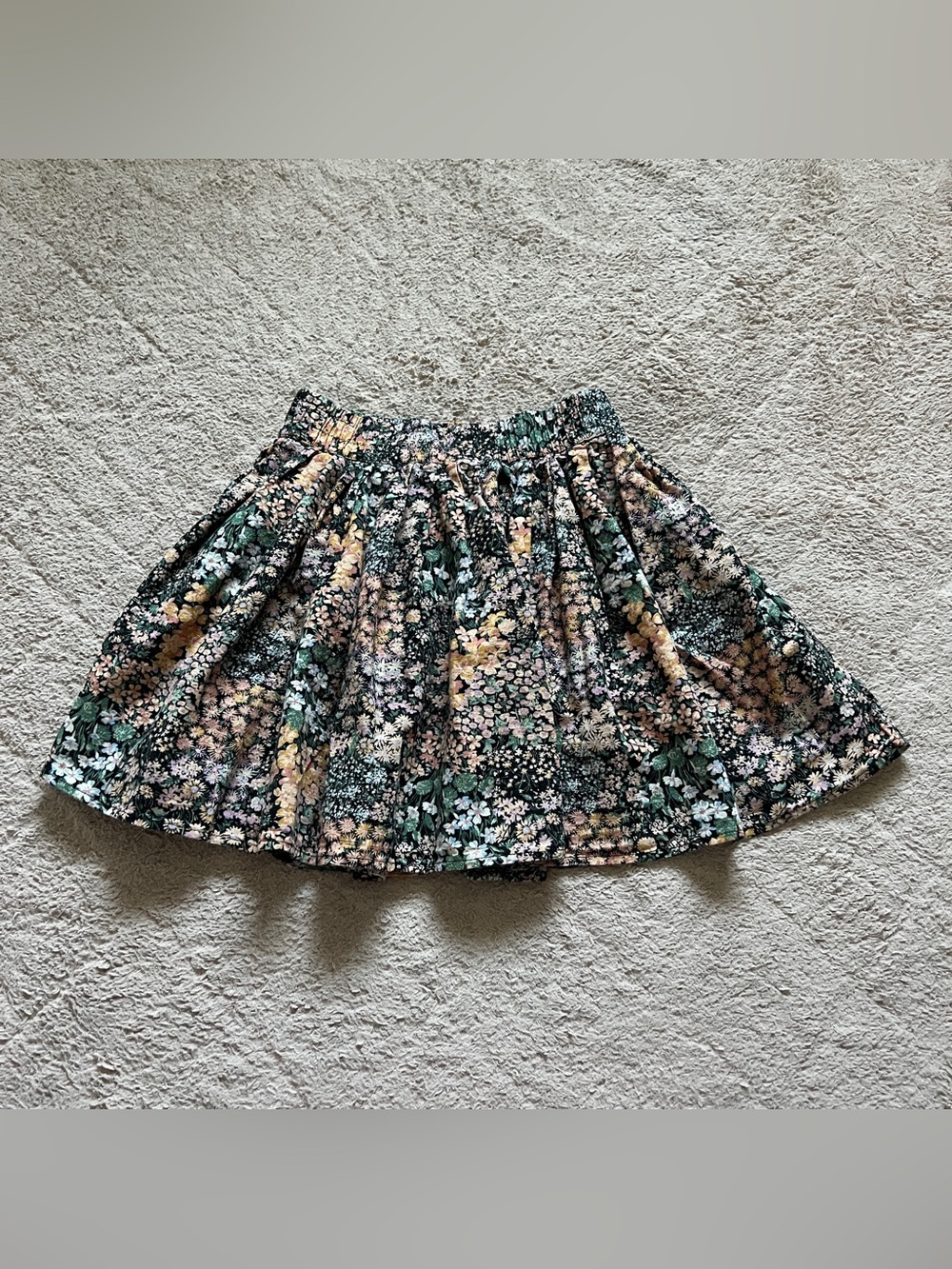 American Eagle Floral Pleated Mini Skirt Elastic Waist Smocked Cottage Sz XS